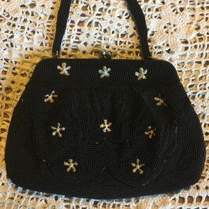VINTAGE BLACK AND FLORAL BEADED HAND BAG